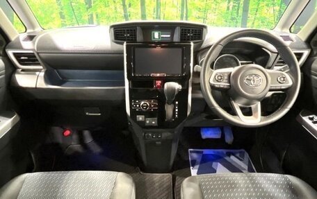 Toyota Roomy I, 2023 год, 1 000 000 рублей, 6 фотография