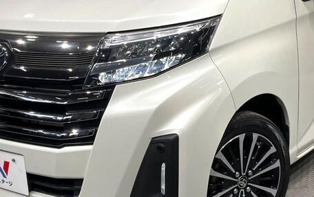 Toyota Roomy I, 2023 год, 1 000 000 рублей, 5 фотография