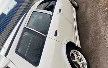 Nissan AD II, 2000 год, 210 000 рублей, 2 фотография