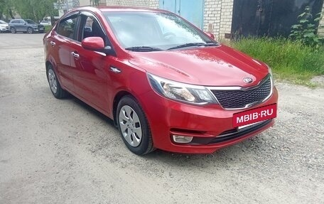 KIA Rio III рестайлинг, 2015 год, 890 000 рублей, 4 фотография