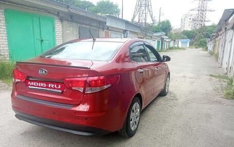 KIA Rio III рестайлинг, 2015 год, 890 000 рублей, 3 фотография
