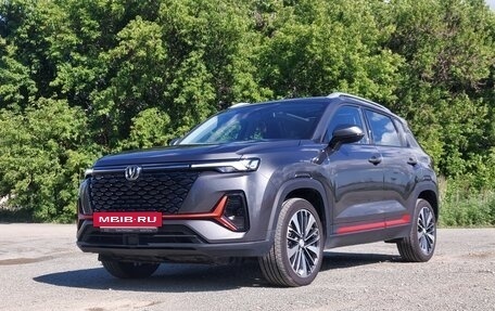 Changan CS35 Plus, 2024 год, 1 920 000 рублей, 2 фотография