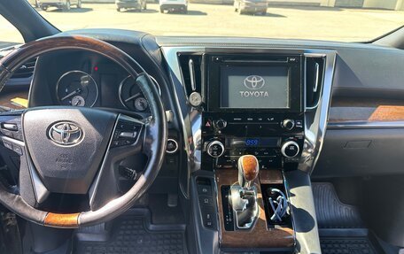 Toyota Alphard III, 2017 год, 3 600 000 рублей, 2 фотография
