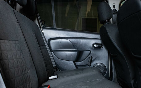 Renault Sandero II рестайлинг, 2015 год, 899 000 рублей, 11 фотография