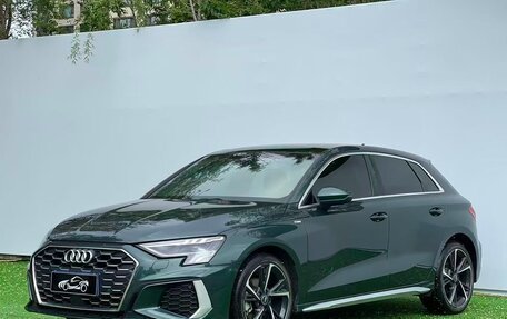 Audi A3, 2022 год, 1 950 000 рублей, 3 фотография