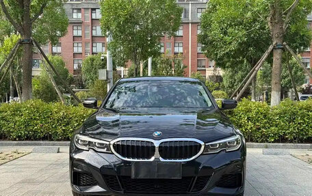 BMW 3 серия, 2023 год, 2 720 000 рублей, 2 фотография