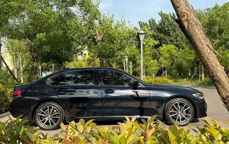 BMW 3 серия, 2023 год, 2 720 000 рублей, 4 фотография