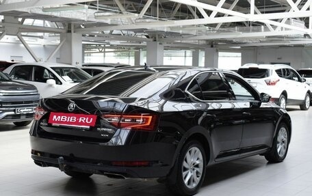 Skoda Superb III рестайлинг, 2015 год, 1 690 000 рублей, 7 фотография