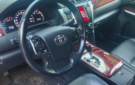 Toyota Camry, 2013 год, 1 395 000 рублей, 10 фотография