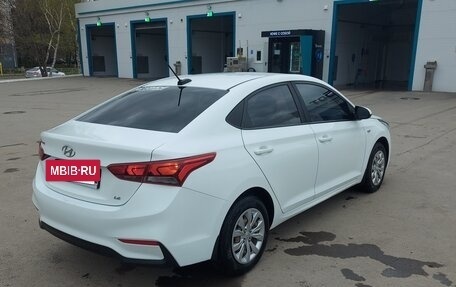 Hyundai Solaris II рестайлинг, 2017 год, 1 200 000 рублей, 7 фотография