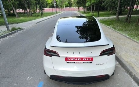 Tesla Model Y I, 2022 год, 3 680 000 рублей, 2 фотография