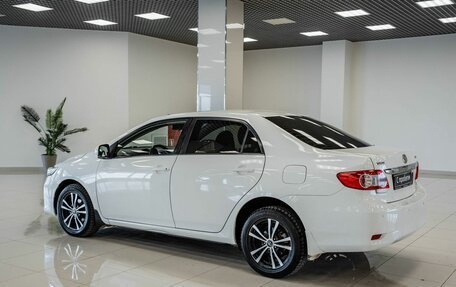 Toyota Corolla, 2011 год, 890 000 рублей, 4 фотография