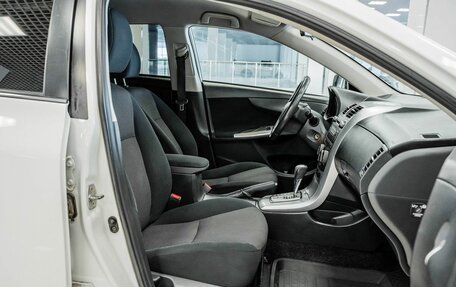 Toyota Corolla, 2011 год, 890 000 рублей, 12 фотография