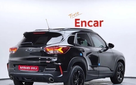 Chevrolet TrailBlazer, 2022 год, 1 240 000 рублей, 2 фотография