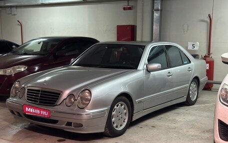 Mercedes-Benz E-Класс, 2000 год, 1 200 000 рублей, 1 фотография