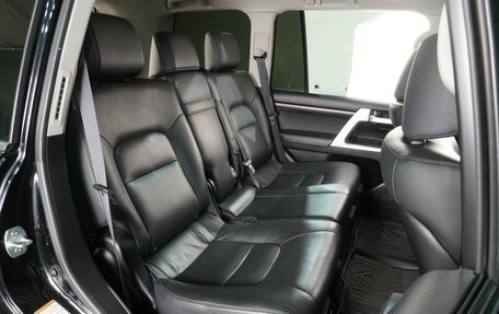 Toyota Land Cruiser 200, 2019 год, 7 899 000 рублей, 7 фотография