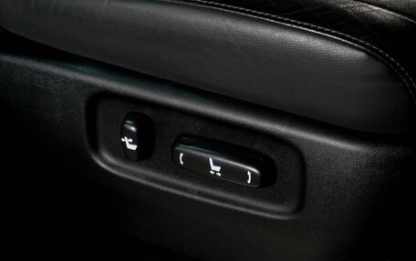 Toyota Land Cruiser 200, 2019 год, 7 899 000 рублей, 13 фотография