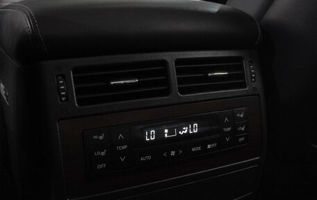 Toyota Land Cruiser 200, 2019 год, 7 899 000 рублей, 27 фотография