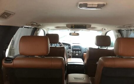 Toyota Sequoia II рестайлинг, 2011 год, 3 800 000 рублей, 9 фотография