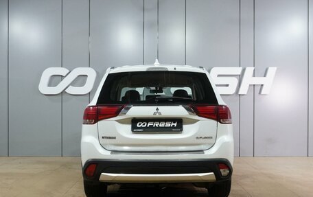 Mitsubishi Outlander III рестайлинг 3, 2017 год, 2 149 000 рублей, 4 фотография