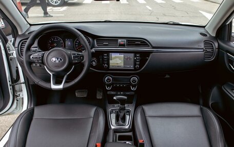 KIA Rio IV, 2018 год, 1 195 000 рублей, 16 фотография