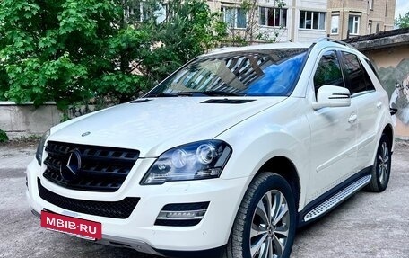 Mercedes-Benz M-Класс, 2011 год, 1 420 000 рублей, 9 фотография