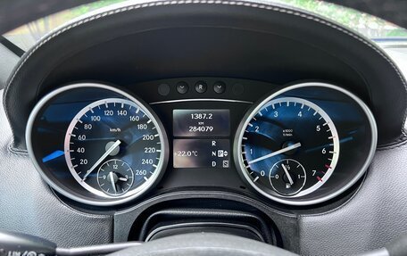 Mercedes-Benz M-Класс, 2011 год, 1 420 000 рублей, 19 фотография