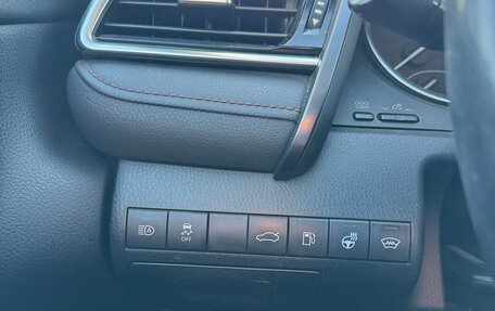 Toyota Camry, 2018 год, 2 650 000 рублей, 6 фотография