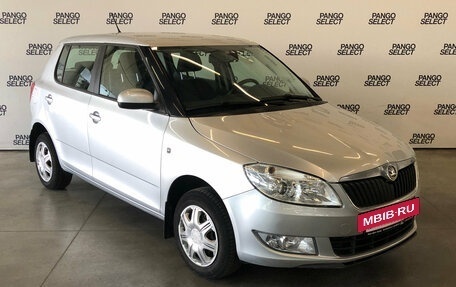 Skoda Fabia II, 2013 год, 849 000 рублей, 2 фотография