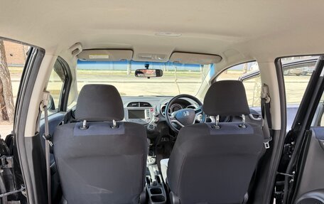 Honda Fit III, 2010 год, 650 000 рублей, 5 фотография