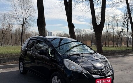 Honda Fit III, 2010 год, 650 000 рублей, 11 фотография