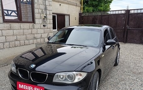 BMW 1 серия, 2011 год, 870 000 рублей, 12 фотография