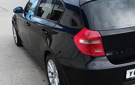 BMW 1 серия, 2011 год, 870 000 рублей, 18 фотография