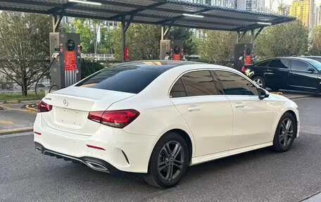Mercedes-Benz A-Класс, 2021 год, 1 500 000 рублей, 4 фотография