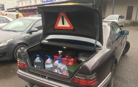 Mercedes-Benz E-Класс, 1994 год, 440 000 рублей, 16 фотография
