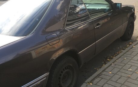 Mercedes-Benz E-Класс, 1994 год, 440 000 рублей, 34 фотография