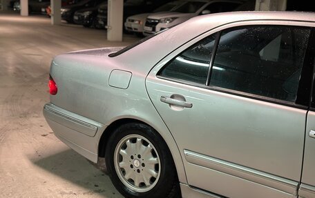 Mercedes-Benz E-Класс, 2000 год, 1 200 000 рублей, 9 фотография