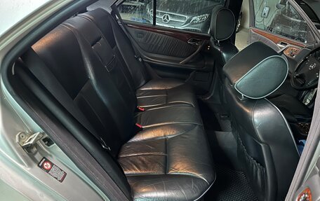 Mercedes-Benz E-Класс, 2000 год, 1 200 000 рублей, 17 фотография