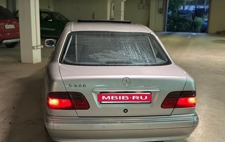 Mercedes-Benz E-Класс, 2000 год, 1 200 000 рублей, 8 фотография