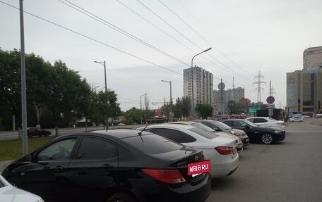 Hyundai Solaris II рестайлинг, 2016 год, 2 000 000 рублей, 2 фотография