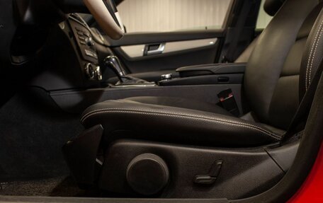 Mercedes-Benz C-Класс, 2012 год, 1 440 000 рублей, 32 фотография