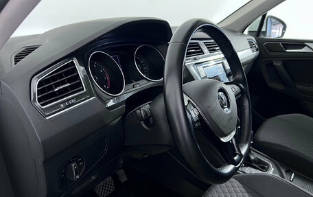 Volkswagen Tiguan II, 2017 год, 2 699 000 рублей, 6 фотография