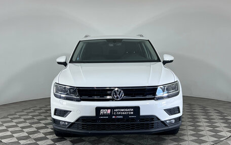 Volkswagen Tiguan II, 2017 год, 2 699 000 рублей, 13 фотография