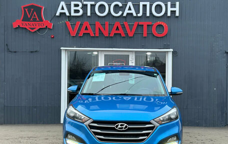 Hyundai Tucson III, 2017 год, 1 980 000 рублей, 2 фотография
