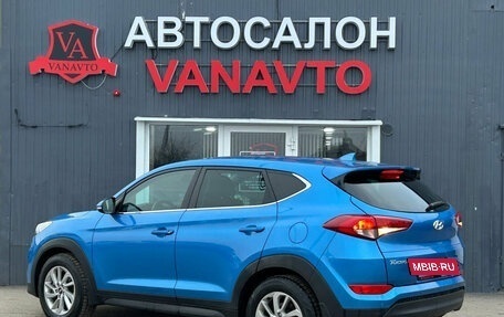 Hyundai Tucson III, 2017 год, 1 980 000 рублей, 6 фотография