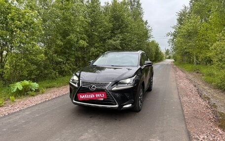 Lexus NX I, 2019 год, 3 190 000 рублей, 5 фотография