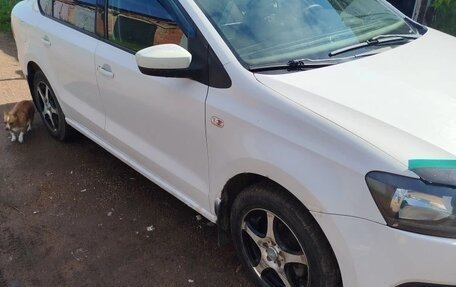Volkswagen Polo VI (EU Market), 2011 год, 520 000 рублей, 4 фотография