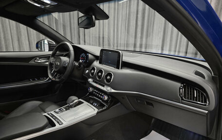 KIA Stinger I, 2018 год, 2 599 000 рублей, 19 фотография