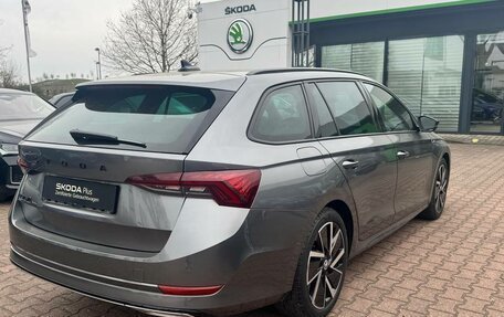 Skoda Octavia IV, 2022 год, 2 330 000 рублей, 5 фотография