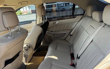 Mercedes-Benz E-Класс, 2014 год, 2 500 000 рублей, 7 фотография